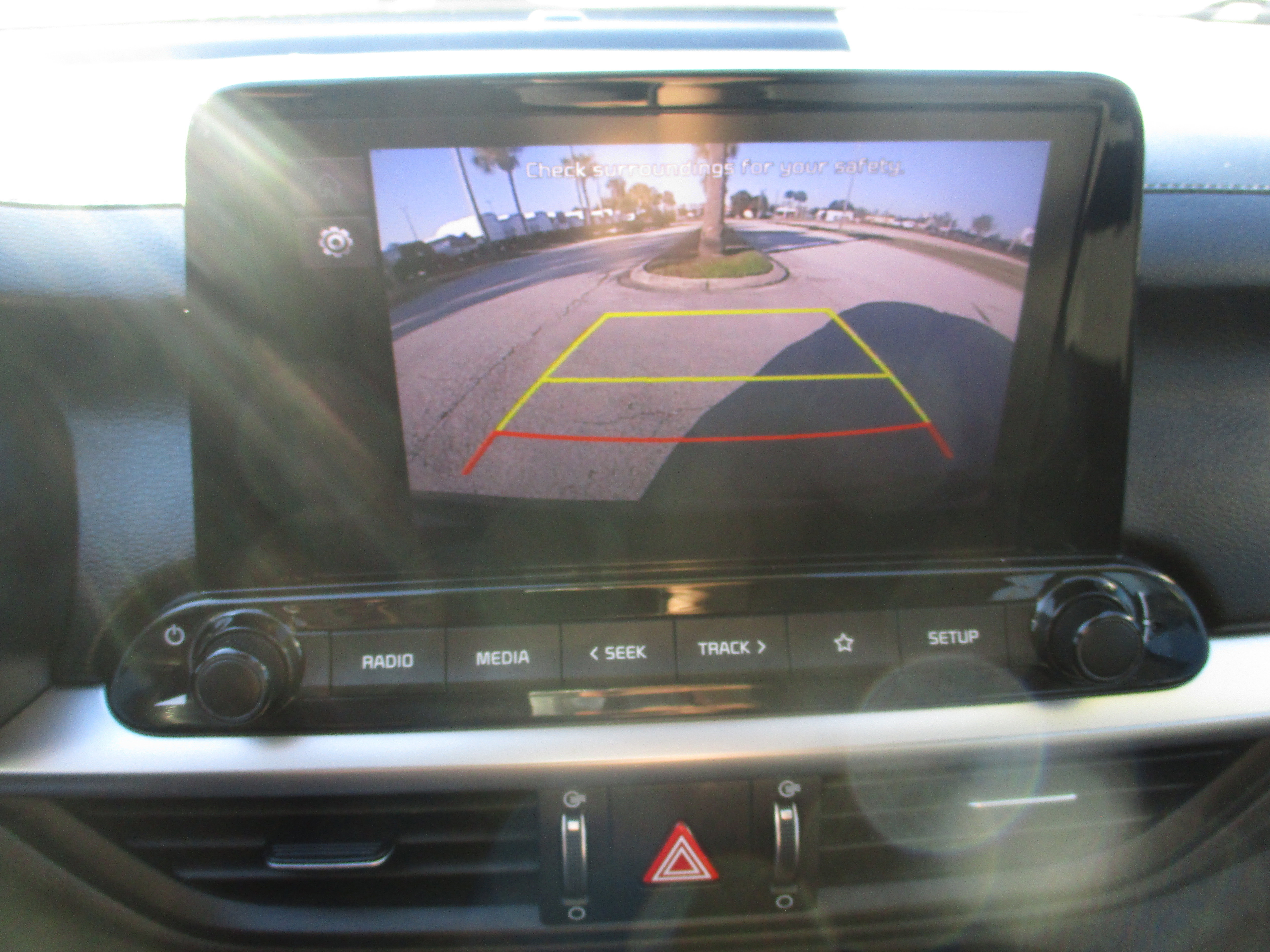 Used 2023 Kia Forte LX image 18