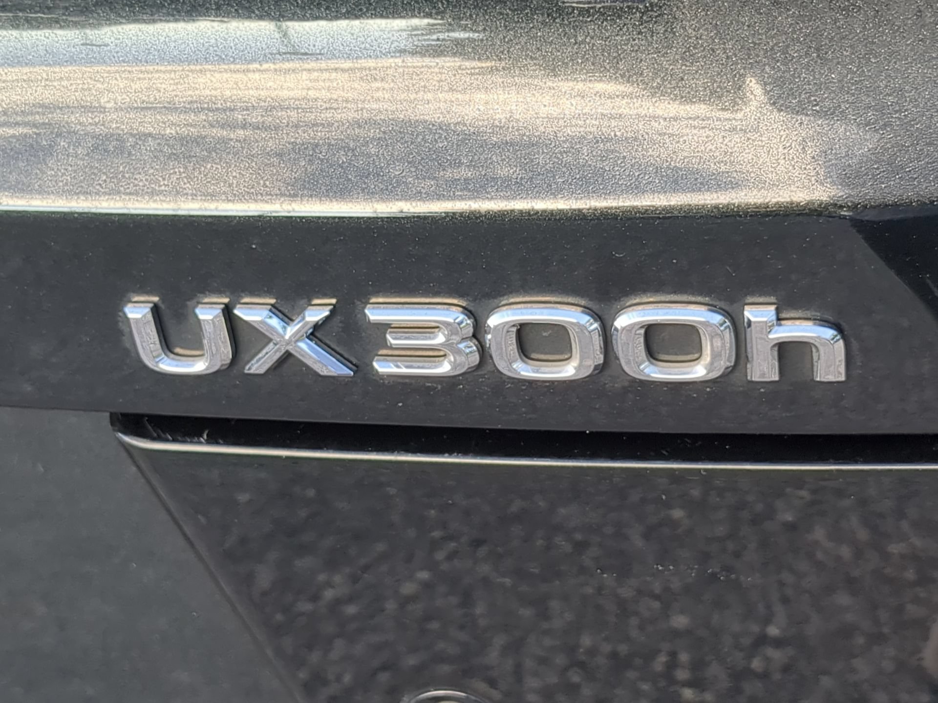 Used 2025 Lexus UX 300h FWD w/ Cold Area Package image 48