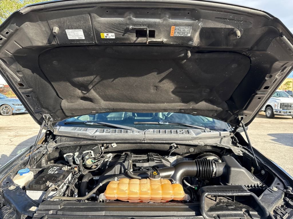 Certified 2018 Ford F150 XLT w/ Equipment Group 301A Mid image 28