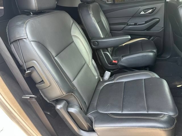 Used 2019 Chevrolet Traverse LT w/ LT Premium Package FWD image 12