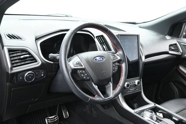 Certified 2021 Ford Edge ST-Line FWD image 16