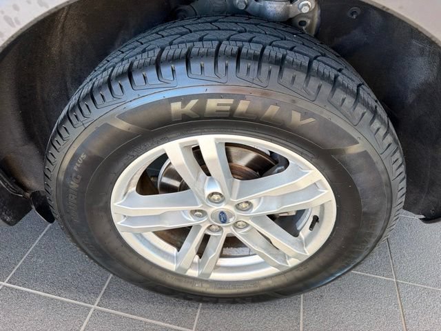 Certified 2020 Ford Explorer XLT w/ Equipment Group 202A AWD/4WD image 6