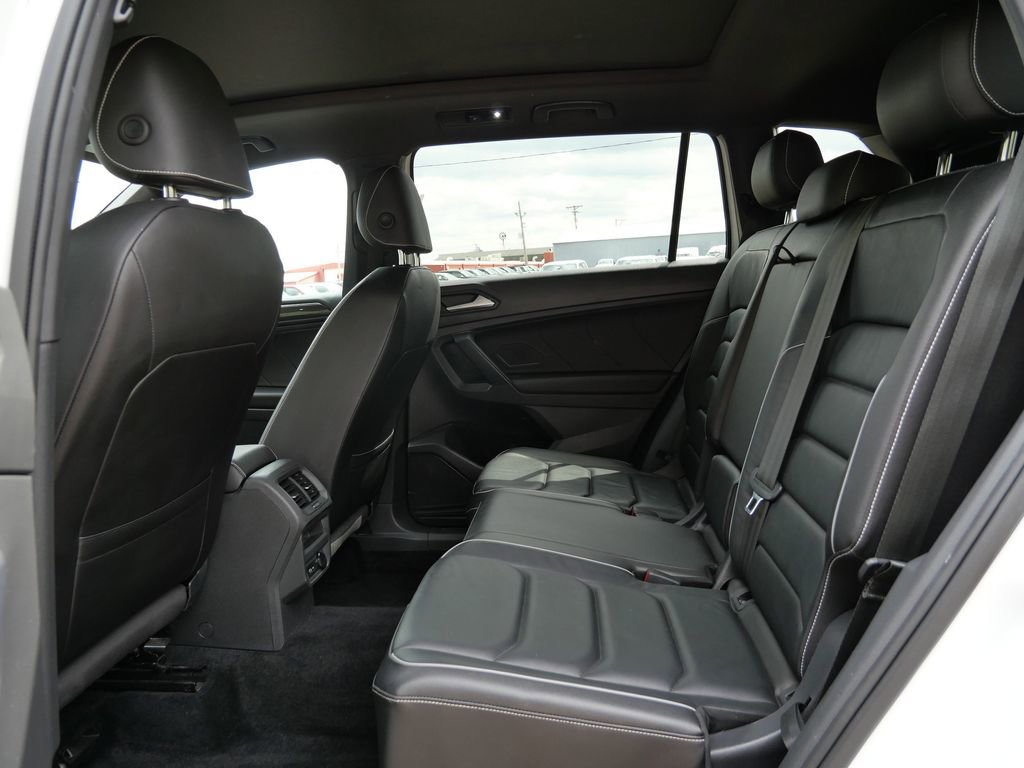 Used 2021 Volkswagen Tiguan SEL Premium R-Line AWD/4WD image 10