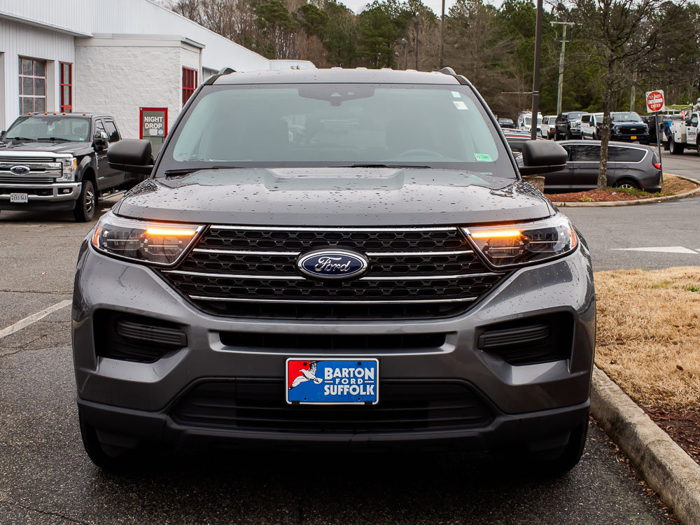 Certified 2021 Ford Explorer XLT image 2