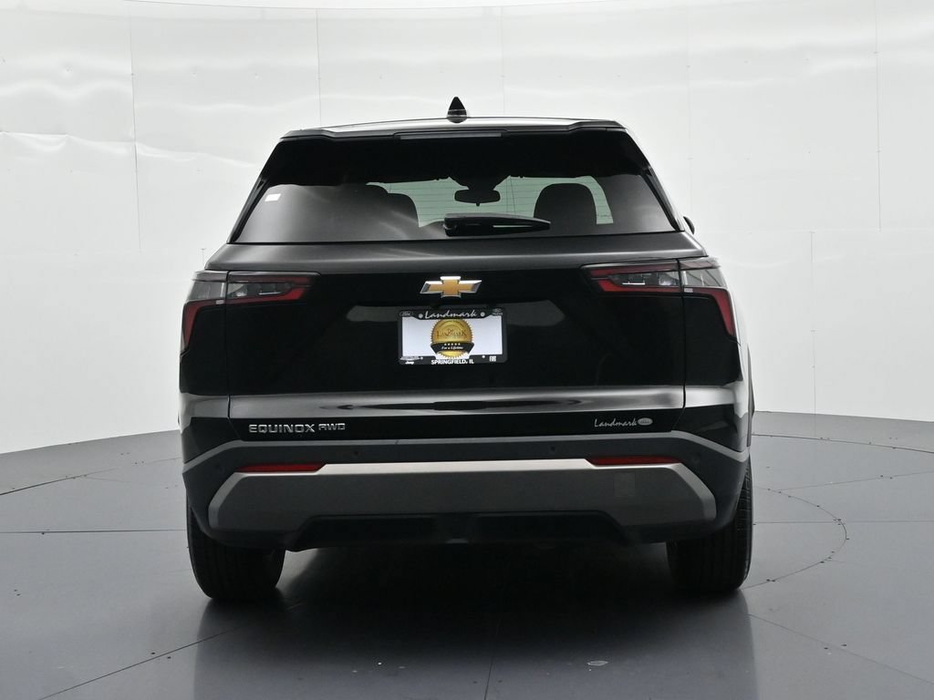 Used 2026 Chevrolet Equinox LT AWD/4WD image 7