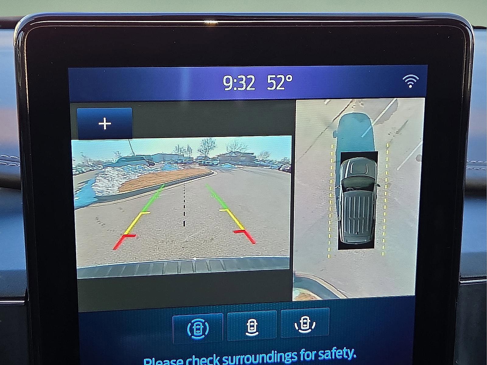 Certified 2022 Ford Explorer King Ranch w/ Class IV Trailer Tow Package image 17