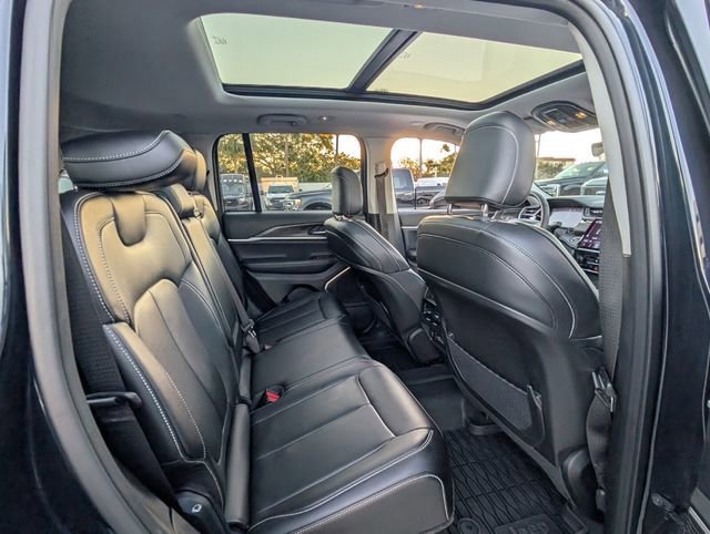 Used 2022 Jeep Grand Cherokee Limited 4xe image 14