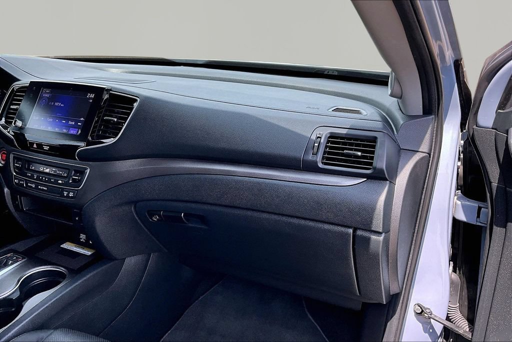 Used 2023 Honda Ridgeline RTL-E image 17