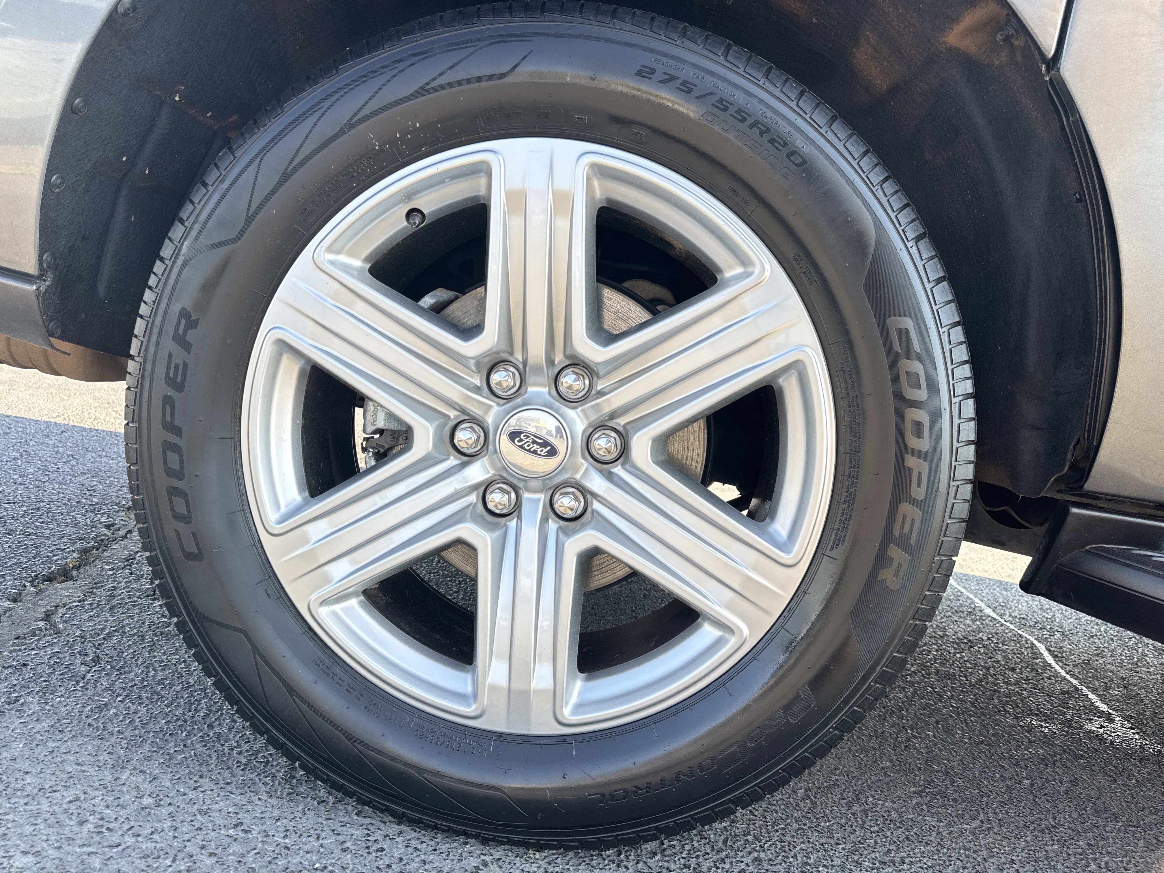 Certified 2021 Ford Expedition Max XLT image 21