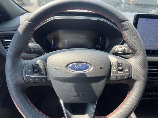 Certified 2024 Ford Escape ST-Line w/ Tech Pack #1 AWD/4WD image 6