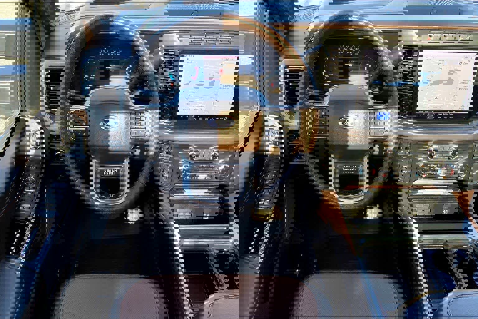 Certified 2023 Ford F350 King Ranch image 5