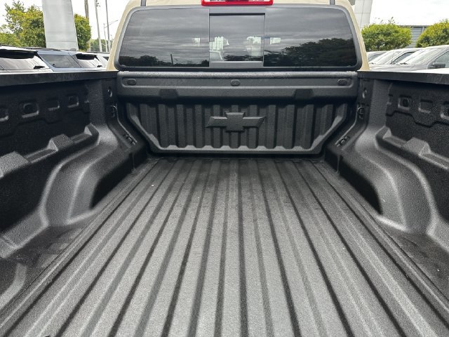 Used 2024 Chevrolet Colorado Trail Boss w/ Technology Package AWD/4WD image 41