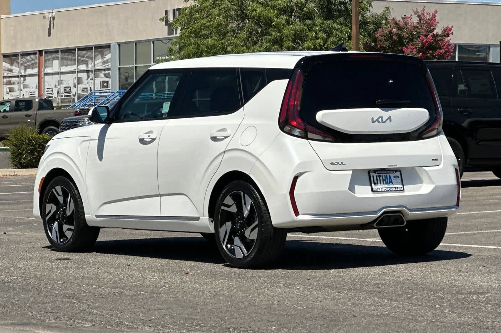 Used 2025 Kia Soul GT-Line FWD image 6