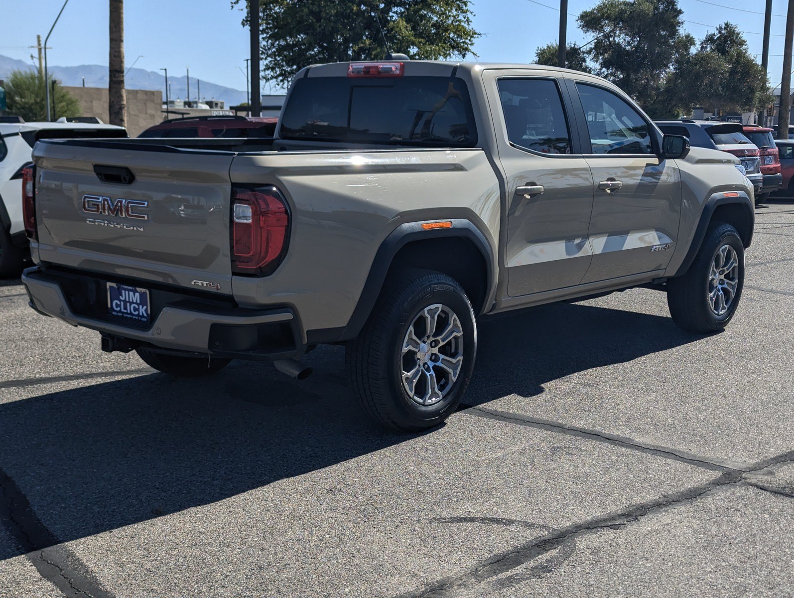 Used 2023 GMC Canyon AT4 w/ AT4 Premium Package AWD/4WD image 2
