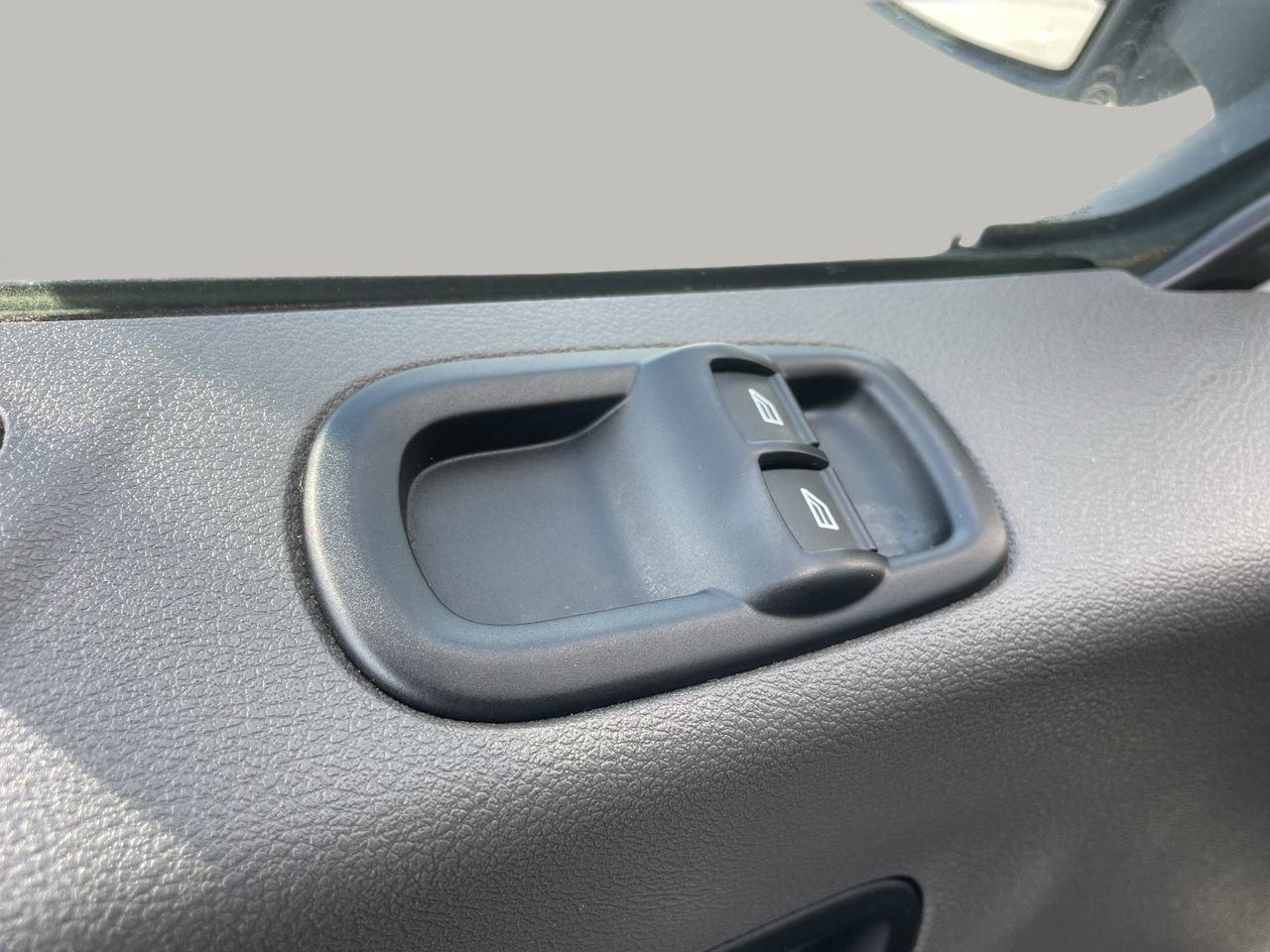 Certified 2024 Ford Transit 350 XLT image 24