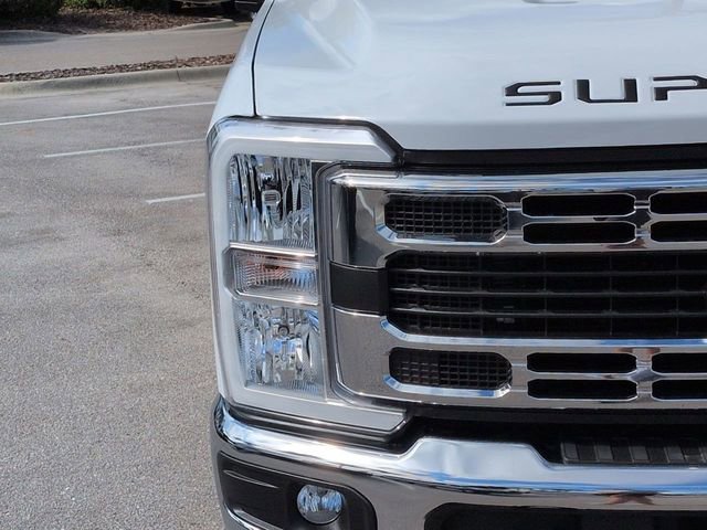 Certified 2025 Ford F250 XLT w/ FX4 Off-Road Package AWD/4WD image 10