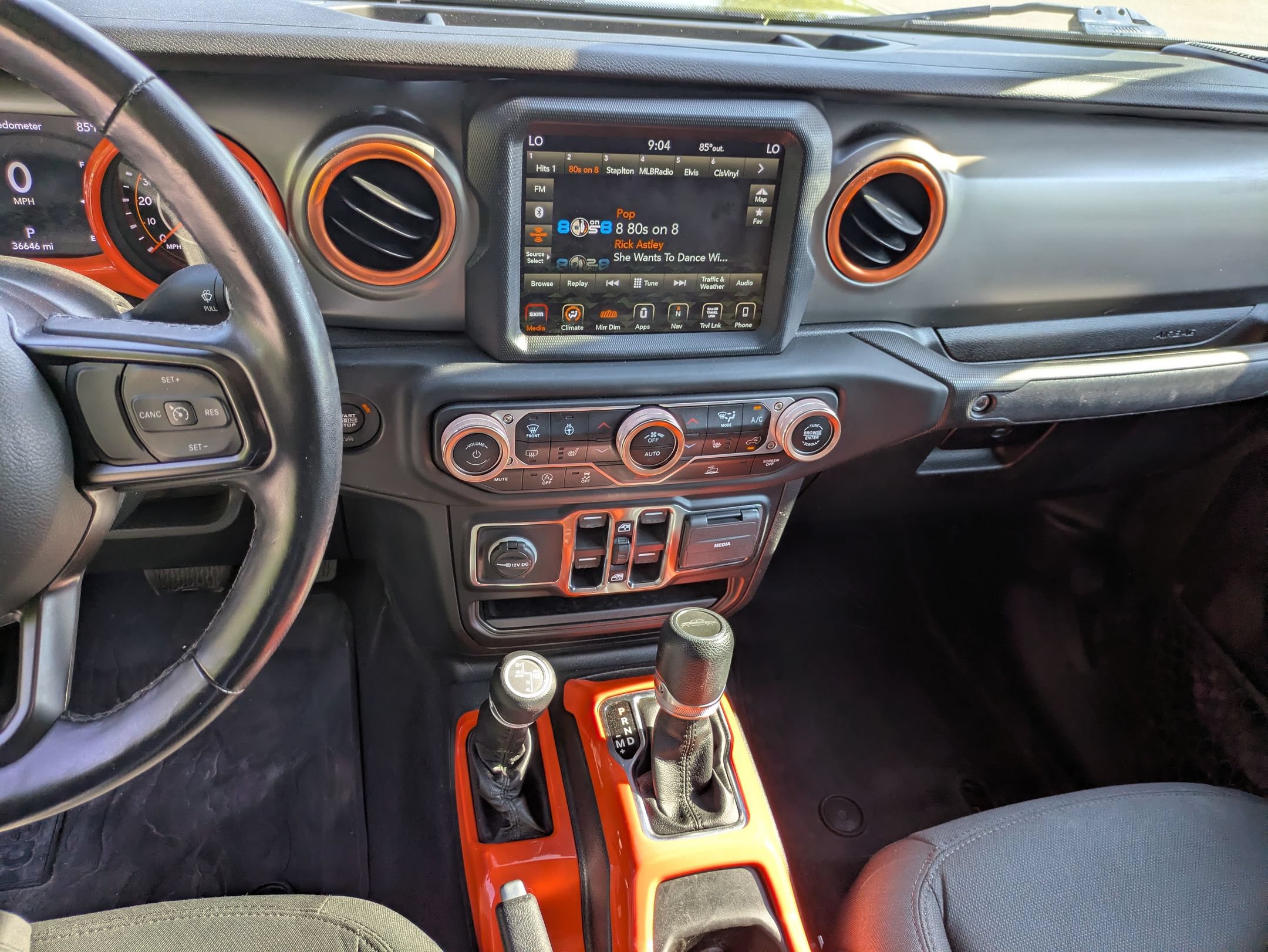 Used 2021 Jeep Gladiator Sport AWD/4WD image 22