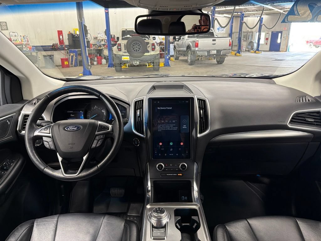 Certified 2022 Ford Edge Titanium AWD/4WD image 15