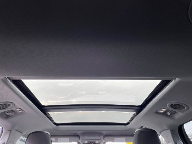 Certified 2023 Ford Explorer XLT w/ Equipment Group 202A image 11