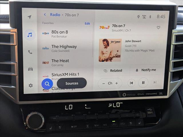 Used 2023 Toyota Tundra Platinum image 13