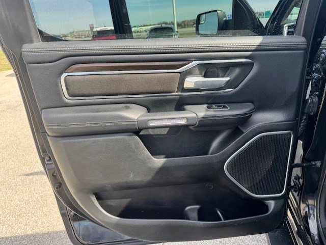 Used 2022 RAM 1500 Laramie AWD/4WD image 24