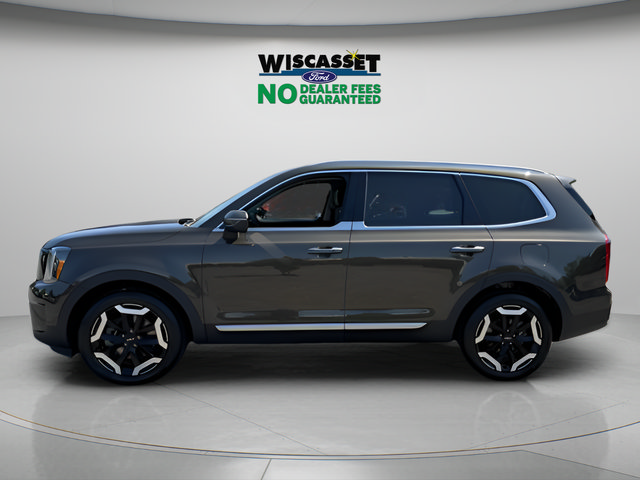 Used 2025 Kia Telluride S AWD/4WD image 2