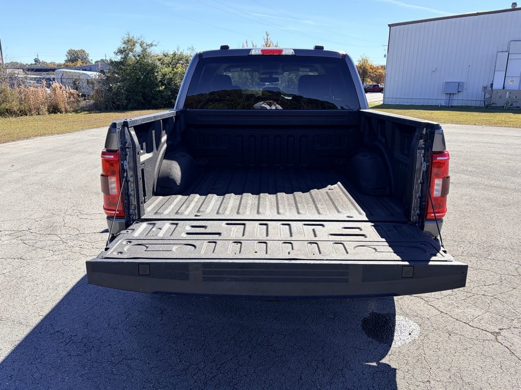 Certified 2022 Ford F150 XLT w/ Equipment Group 302A High image 27