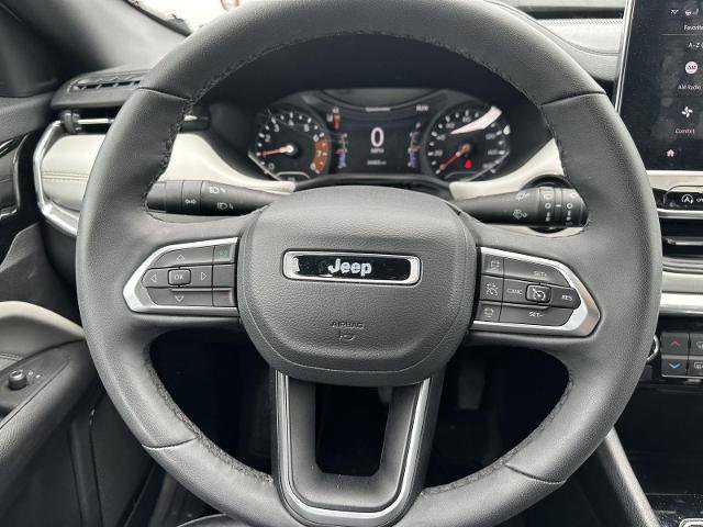 Used 2023 Jeep Compass Limited AWD/4WD image 25