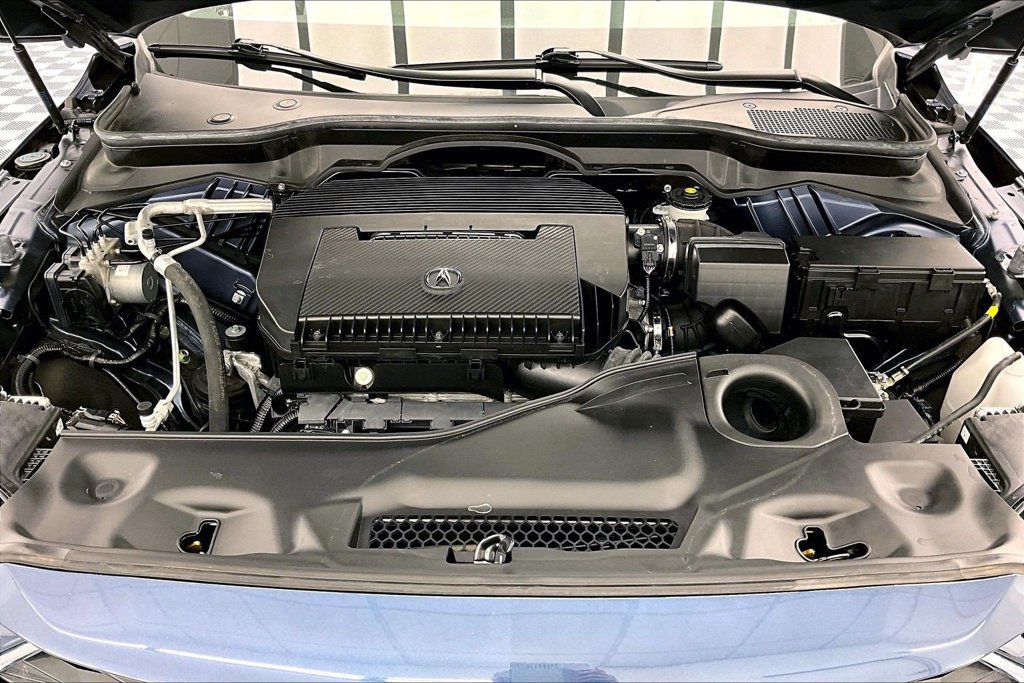 Used 2025 Acura MDX w/ Technology Package FWD image 10