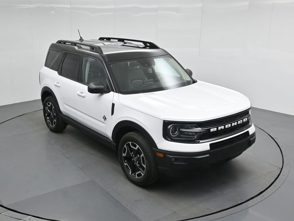 Certified 2022 Ford Bronco Sport Outer Banks w/ Tech Package image 5