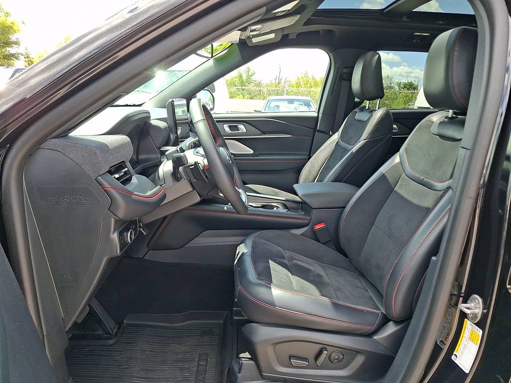 Certified 2025 Ford Explorer ST w/ Sun And Sound Package AWD/4WD image 15