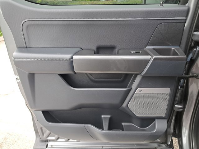 Certified 2022 Ford F150 XLT w/ Equipment Group 302A High image 15