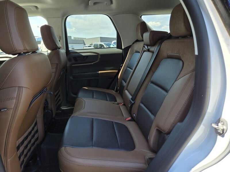 Certified 2023 Ford Bronco Sport Badlands w/ Premium Package AWD/4WD image 13