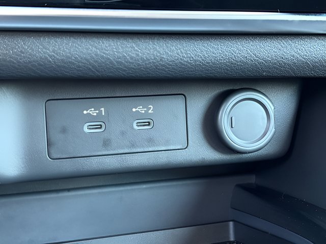 Used 2026 Nissan Rogue S AWD/4WD image 10