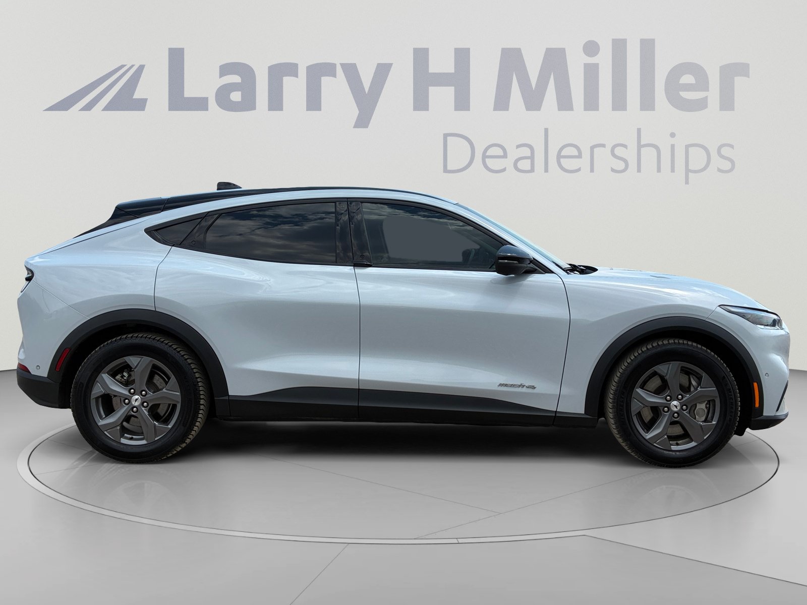 Certified 2023 Ford Mustang Mach-E Select AWD/4WD image 6