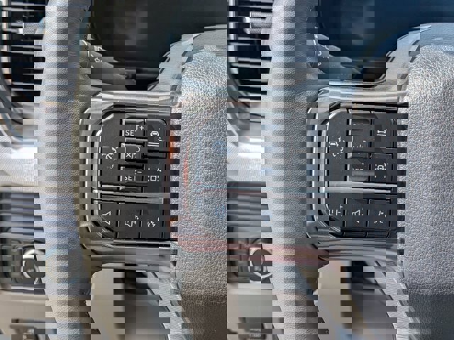 Certified 2025 Ford F350 Platinum w/ Platinum Plus Package image 18