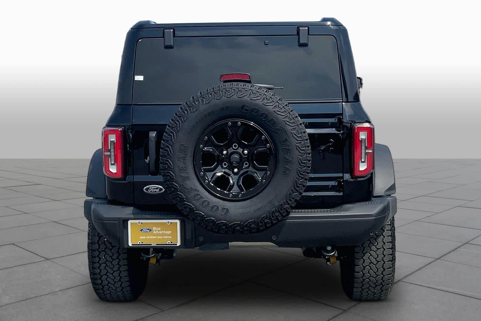 Certified 2025 Ford Bronco Badlands AWD/4WD image 5