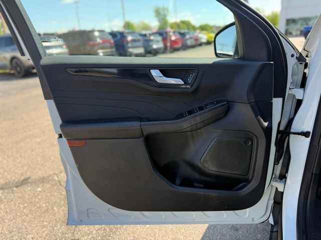 Certified 2023 Ford Escape ST-Line w/ Tech Pack #1 AWD/4WD image 12