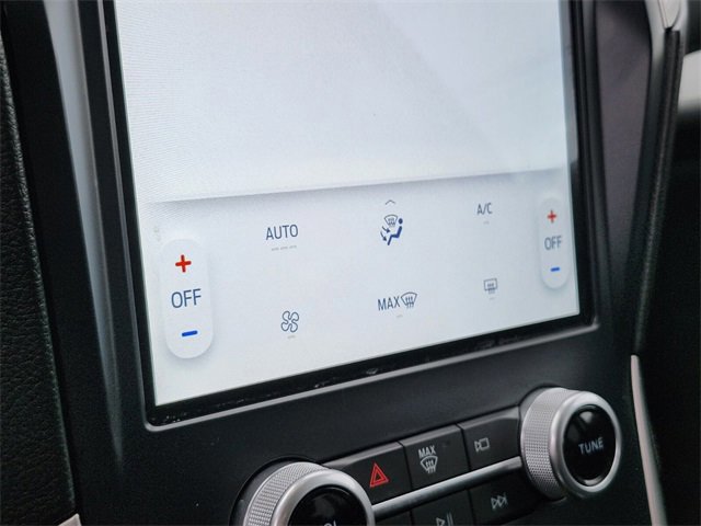 Certified 2022 Ford Edge SE w/ Black Appearance Package image 22