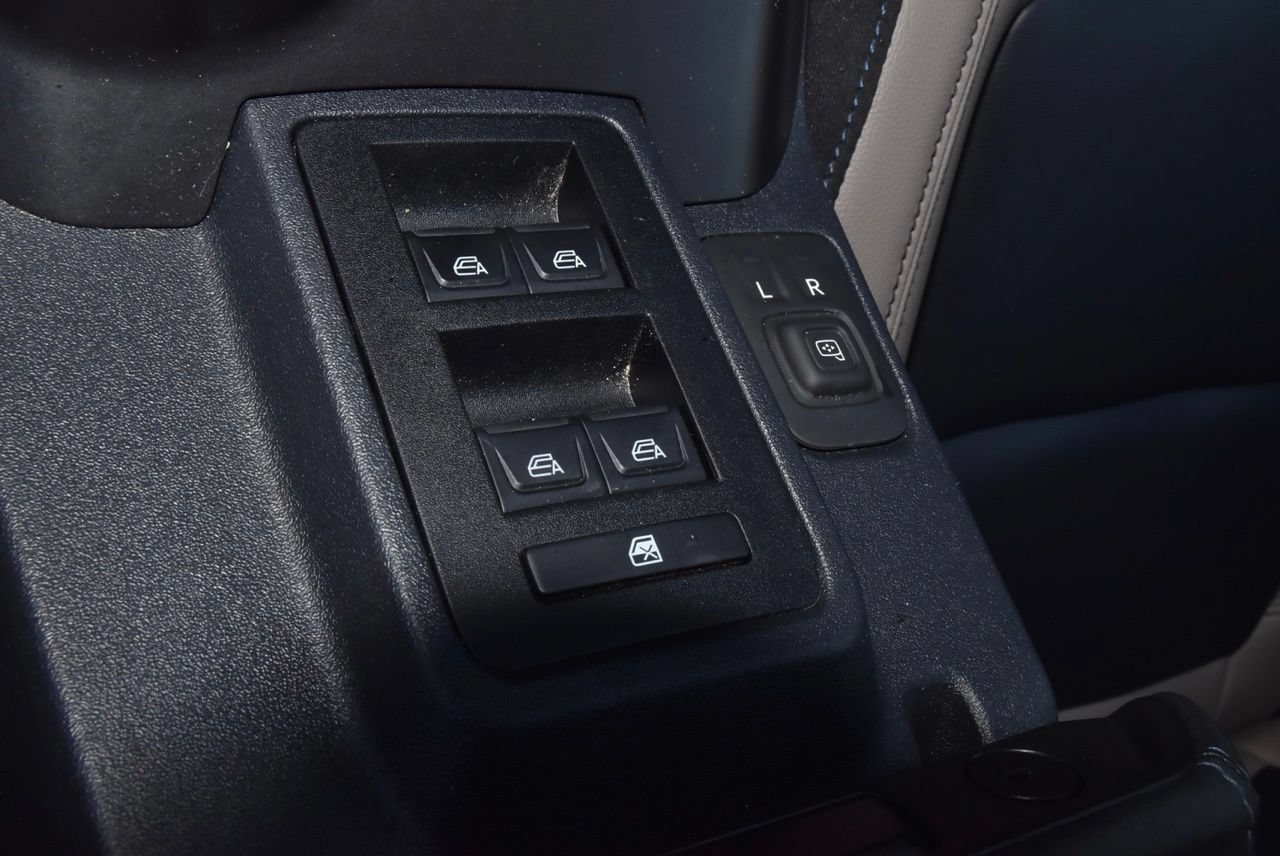 Certified 2024 Ford Bronco Wildtrak AWD/4WD image 35