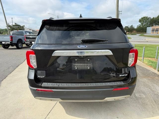 Certified 2021 Ford Explorer XLT w/ Equipment Group 202A AWD/4WD image 9