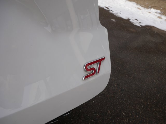 Certified 2020 Ford Explorer ST w/ Premium Technology Package image 9