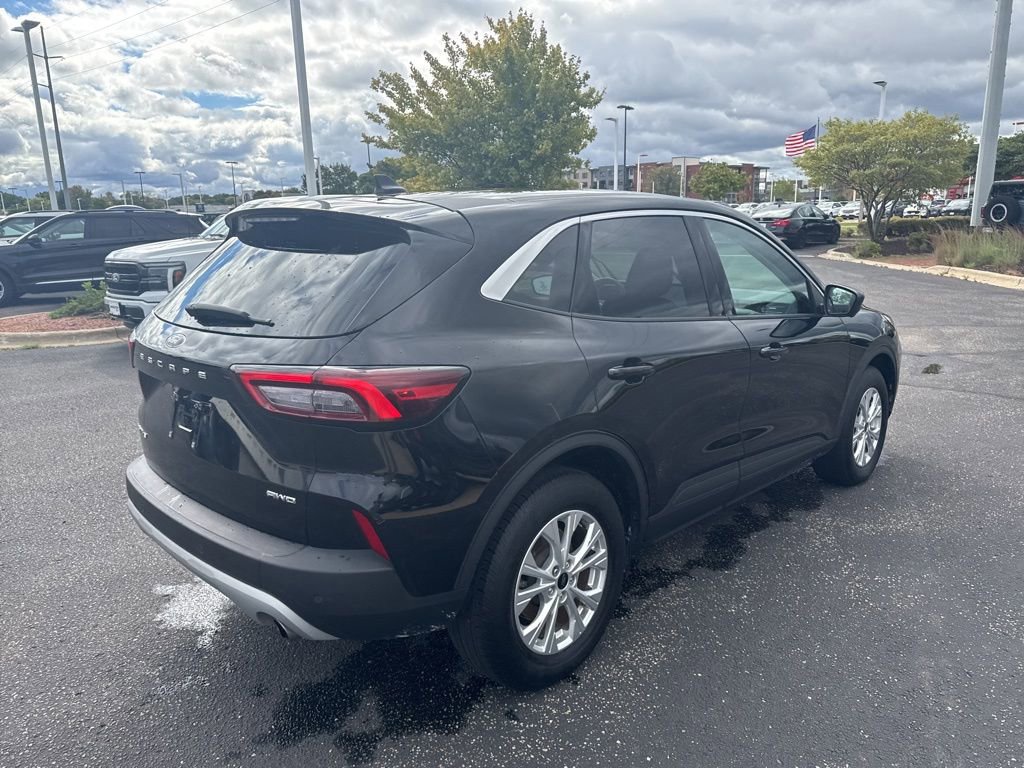 Certified 2023 Ford Escape Active w/ Tech Pack #2 image 9