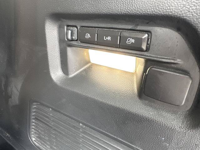 Certified 2022 Ford Explorer Limited w/ Limited Technology Package RWD image 28