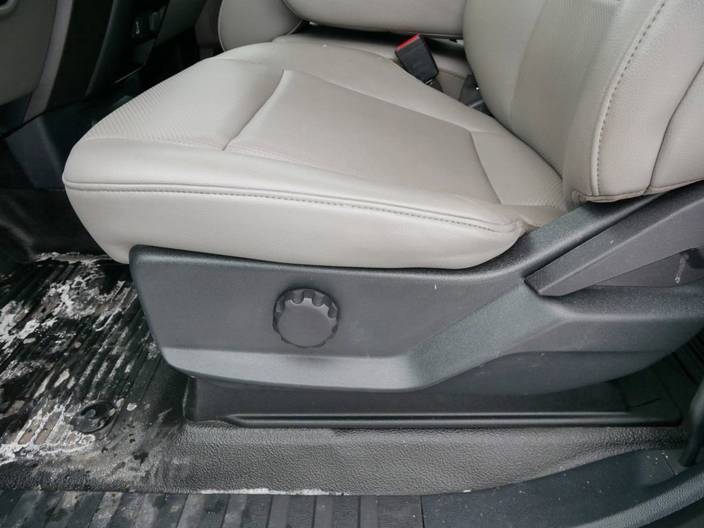 Certified 2022 Ford F350 XL w/ Power Equipment Group image 10