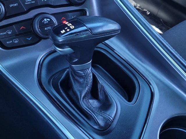Used 2021 Dodge Challenger R/T w/ Blacktop Package RWD image 29