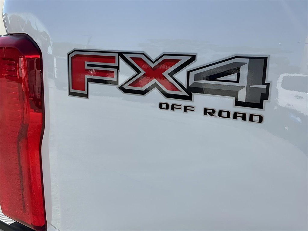 Certified 2025 Ford F250 XLT w/ FX4 Off-Road Package image 40