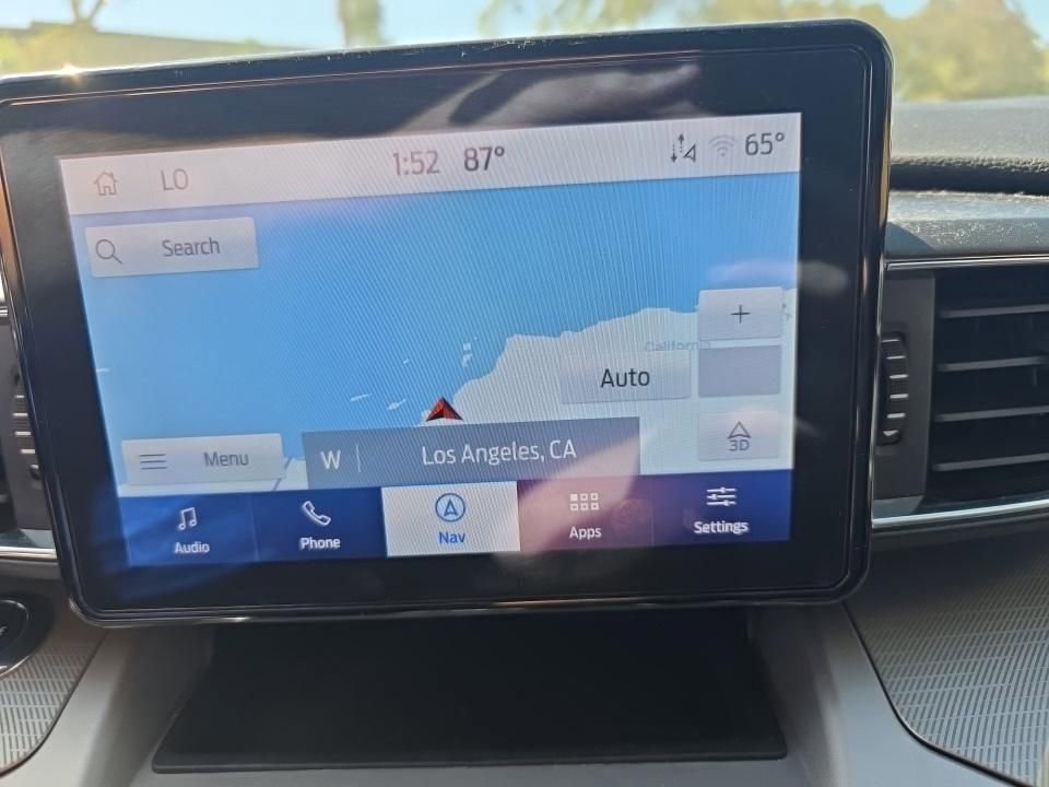 Certified 2022 Ford Explorer XLT w/ Equipment Group 202A image 8