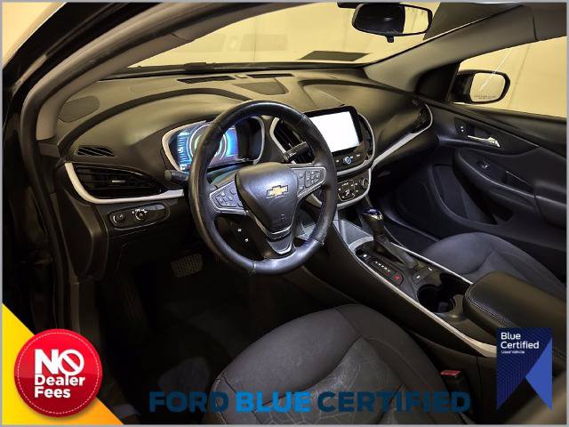 Used 2017 Chevrolet Volt LT FWD image 1