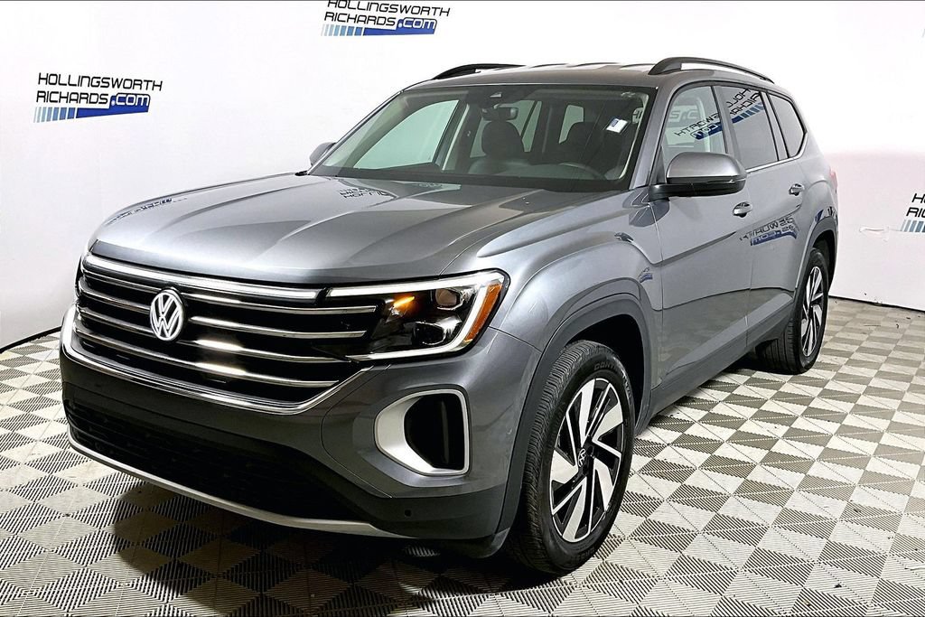 Used 2025 Volkswagen Atlas SE